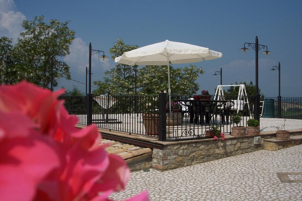 Agriturismo San Bartolomeo Montecchio  Exterior photo